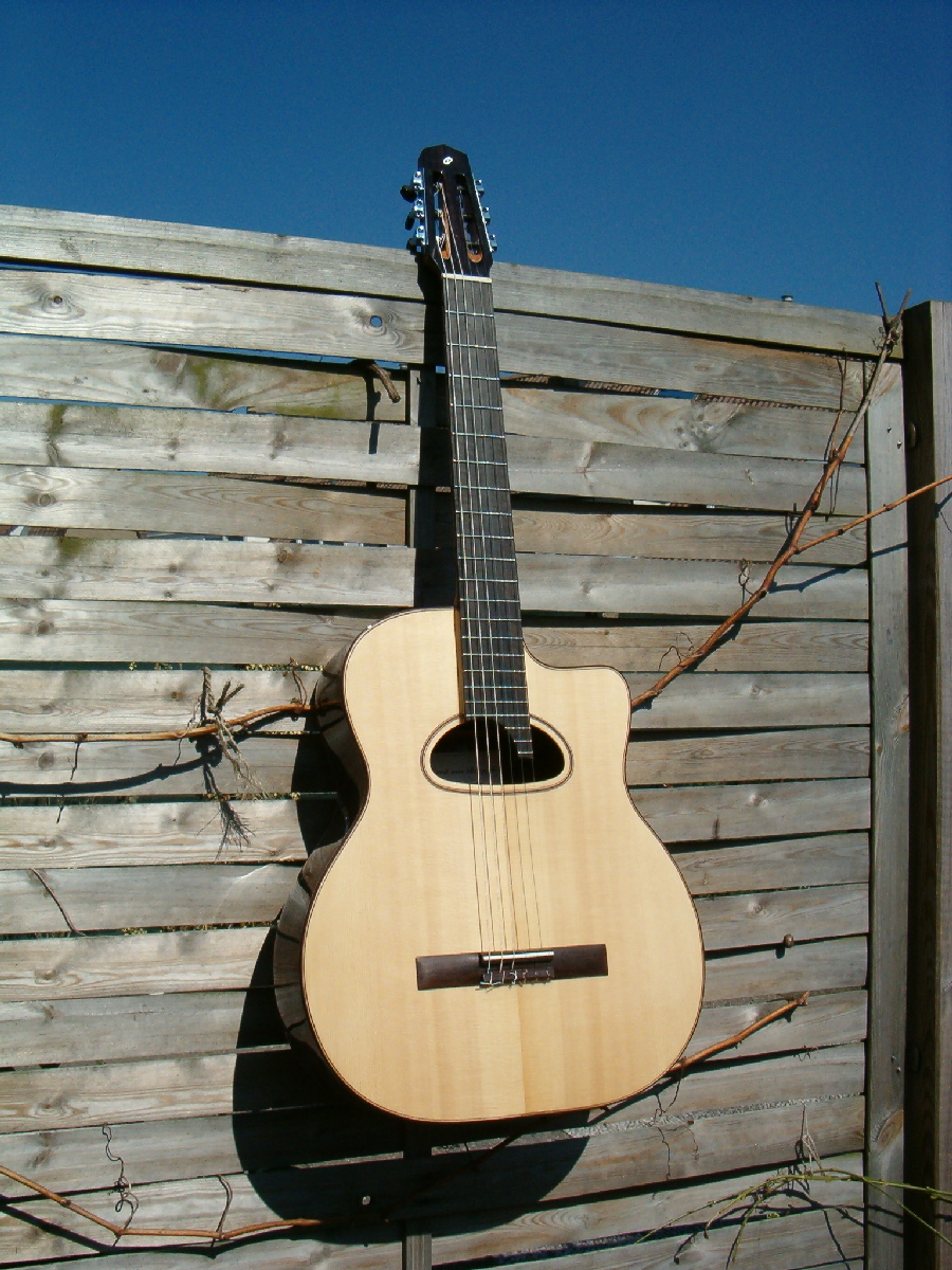 European spruce top over 25 Years old 